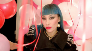 10_Mademoiselle_Yulia